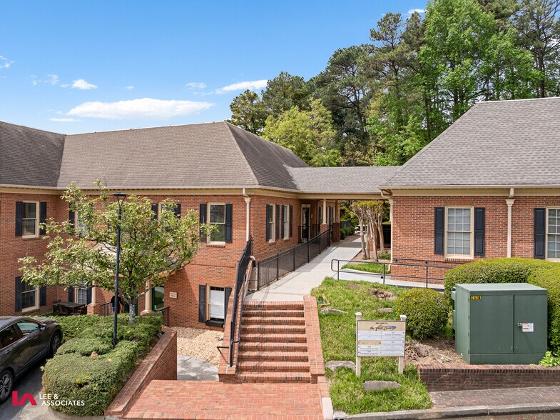 More Photos Of 1776 Old Spring House Ln, Dunwoody Medical For Lease