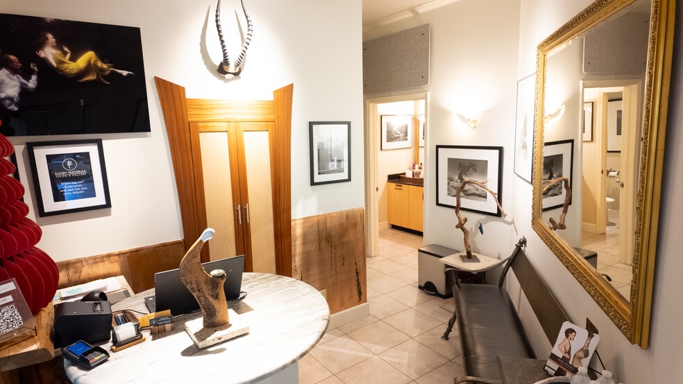 More Photos Of 7520 Perkins Rd, Baton Rouge General Retail For Sale