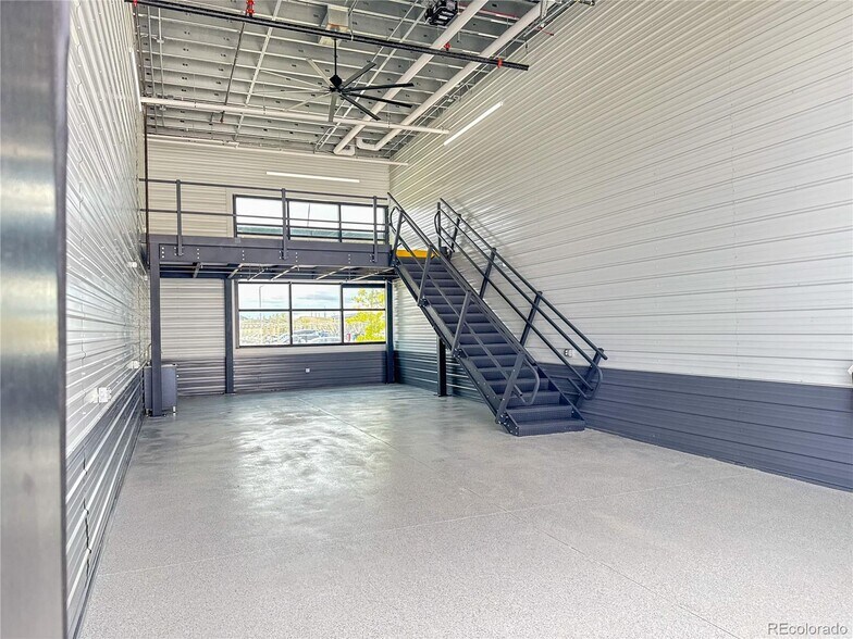 More Photos Of 4390 Regent St, Castle Rock Warehouse For Sale