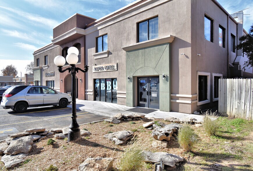 More Photos Of 6670 S Lewis Ave, Tulsa Office For Sale