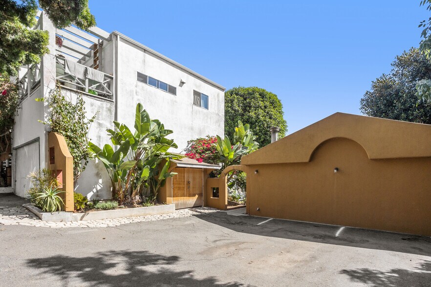 More Photos Of 273 Hillcrest Dr, Encinitas Apartments For Sale