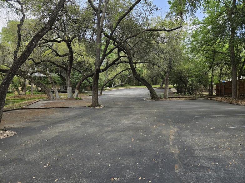 More Photos Of 13405-13411 George Rd, San Antonio Medical For Lease