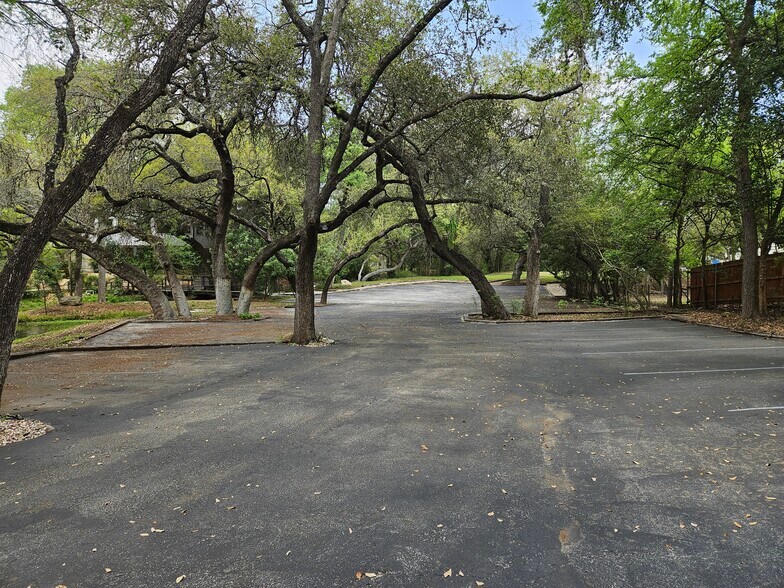 More Photos Of 13405-13411 George Rd, San Antonio Medical For Lease