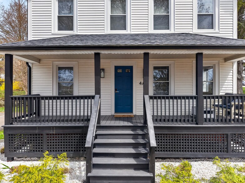 More Photos Of 9 School St St, Mystic Apartments For Sale