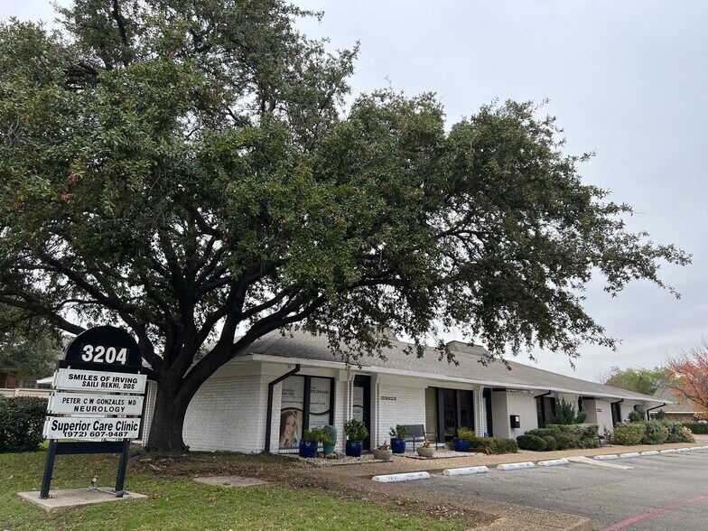 More Photos Of 3204 N MacArthur Blvd, Irving Medical For Sale