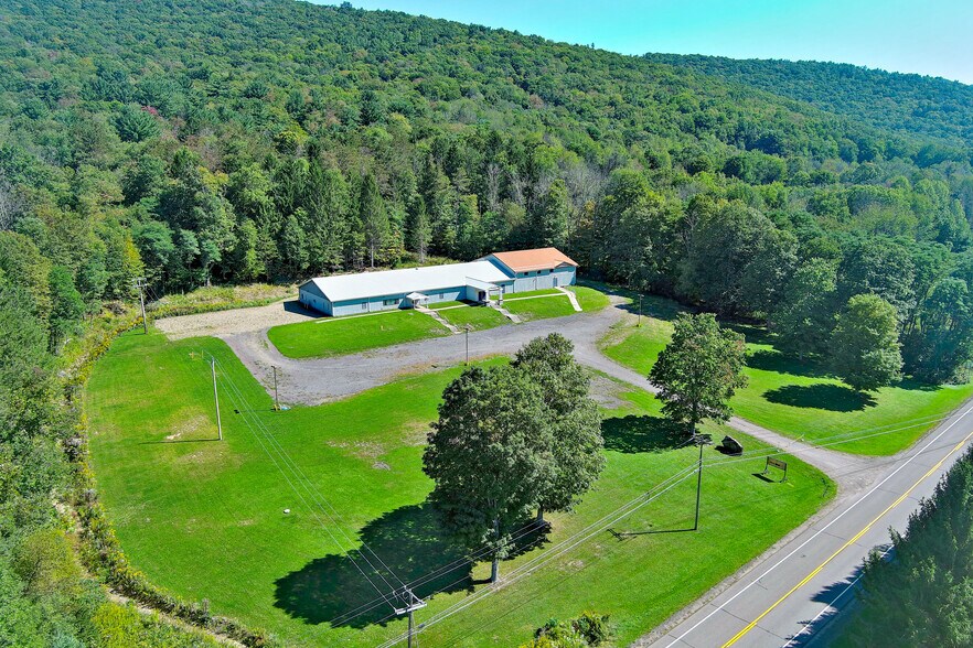 More Photos Of 4250 N State St, Salamanca Freestanding For Sale