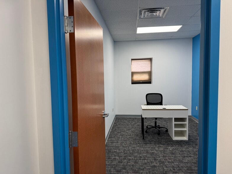 More Photos Of 959 N Main St, Providence Office For Lease