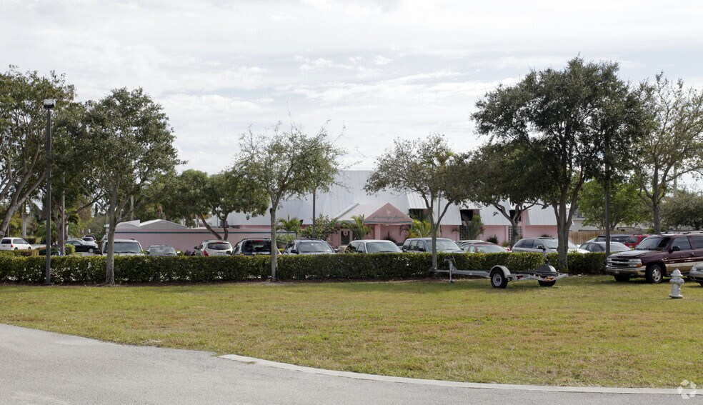 More Photos Of 2410 N Federal Hwy, Delray Beach General Retail For Sale