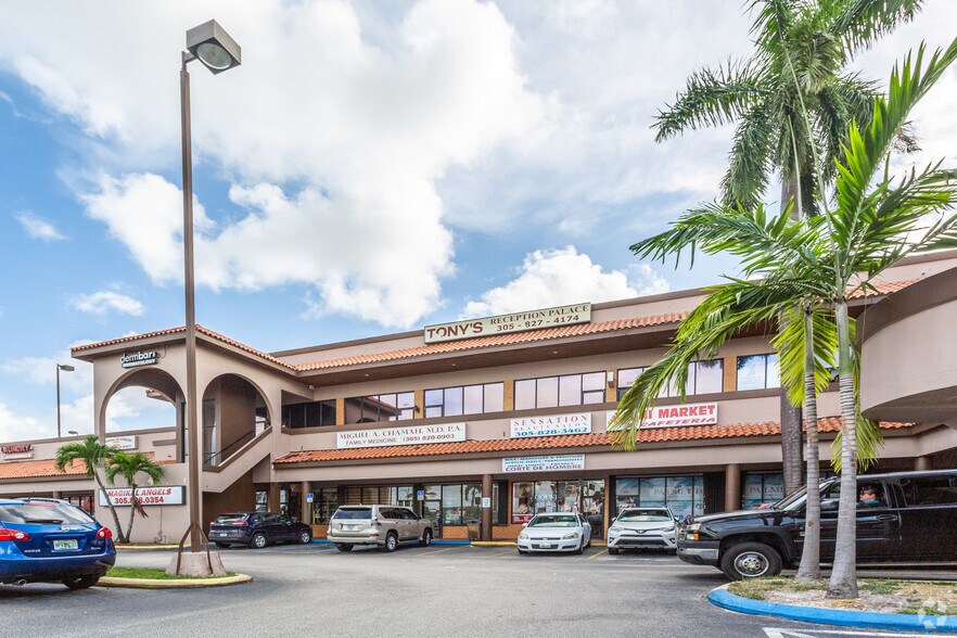 More Photos Of 1800 W 68th St, Hialeah Unknown For Lease
