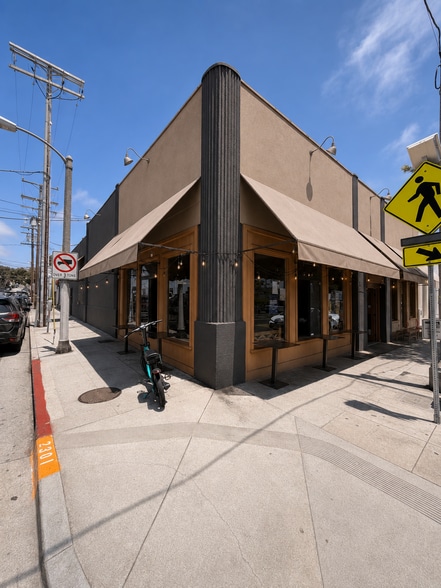 More Photos Of 2301-2309 Main St, Santa Monica Storefront Retail Office For Lease