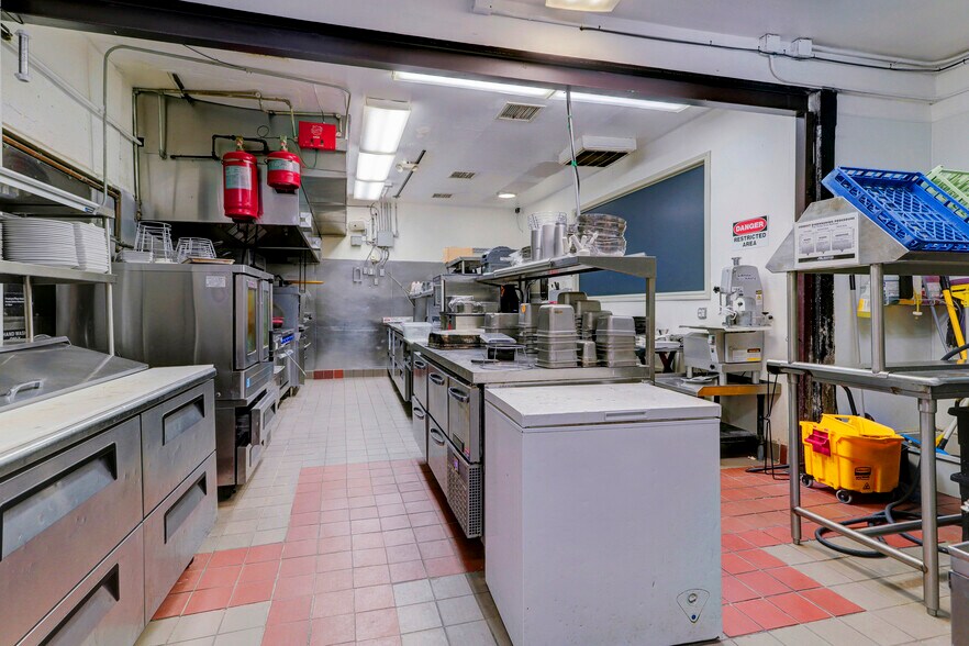 More Photos Of 4319-4321 Montrose Blvd, Houston Restaurant For Lease