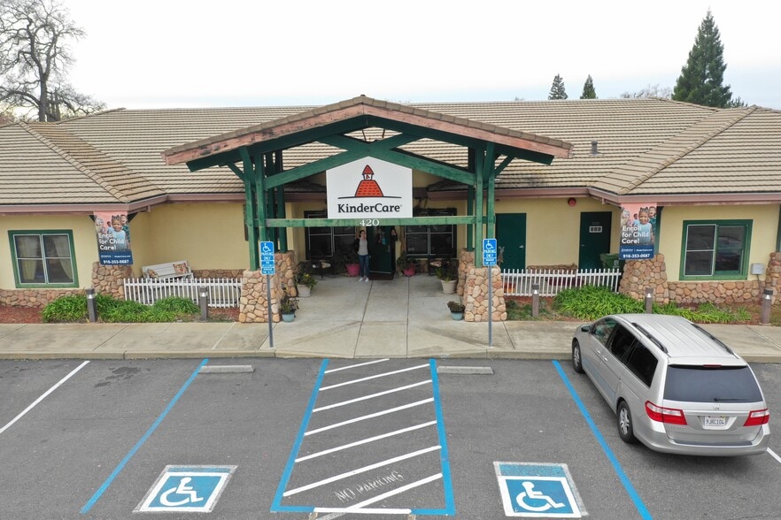 More Photos Of 420 Natoma Station Dr, Folsom Daycare Center For Lease