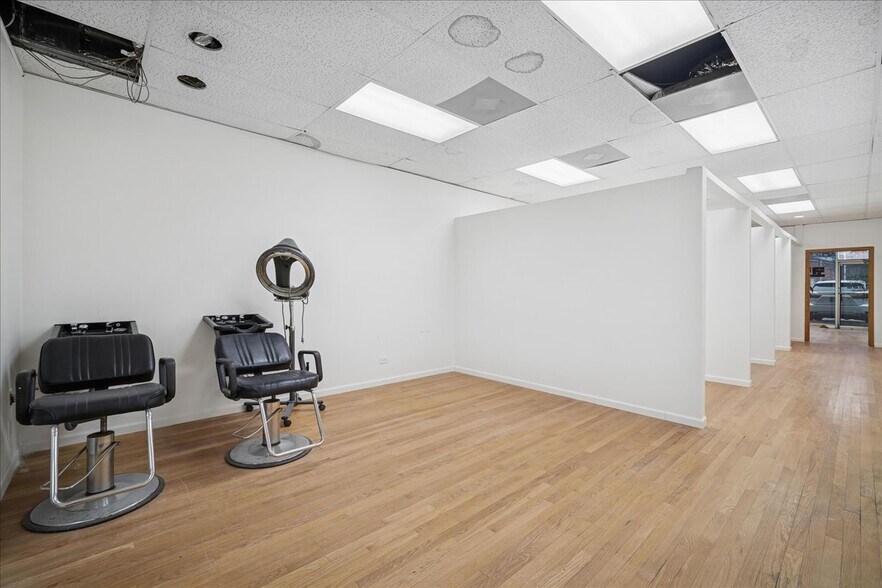 More Photos Of 1226-1238 N River Rd, Mount Prospect Freestanding For Lease