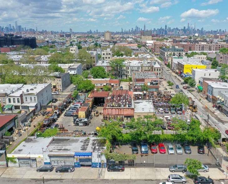 More Photos Of 900-932 Wyckoff Ave, Brooklyn Land For Lease