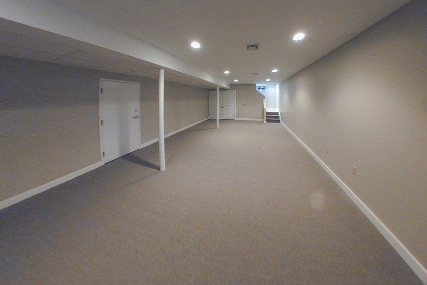 More Photos Of 123 Garrett Ave, Bryn Mawr Apartments For Sale