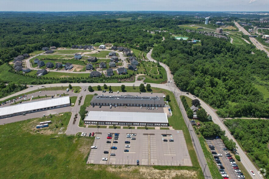 More Photos Of 300 Merchant Ln, Pittsburgh Flex For Lease