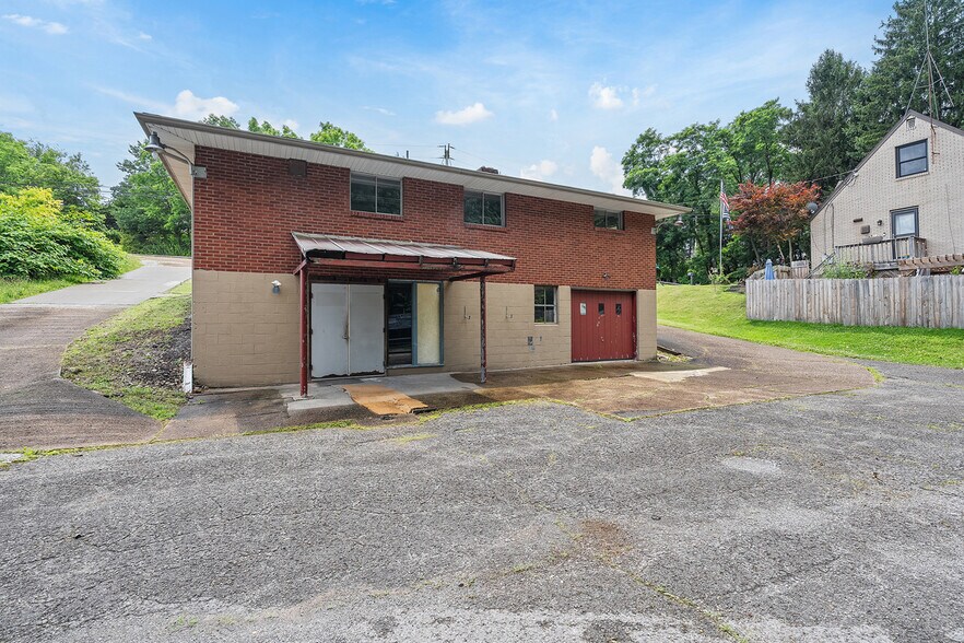 More Photos Of 9270 Old Perry Hwy, Pittsburgh Loft Creative Space For Sale