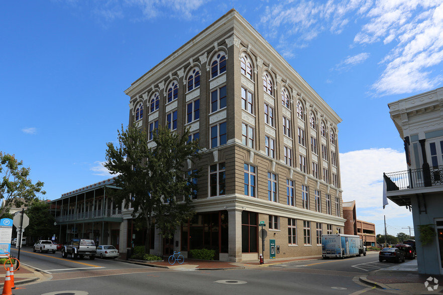 Primary Photo Of 40 S Palafox St, Pensacola Coworking Space