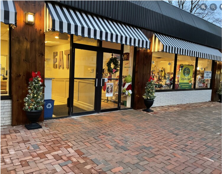 More Photos Of 69 Westchester Ave, Pound Ridge Storefront Retail Office For Lease