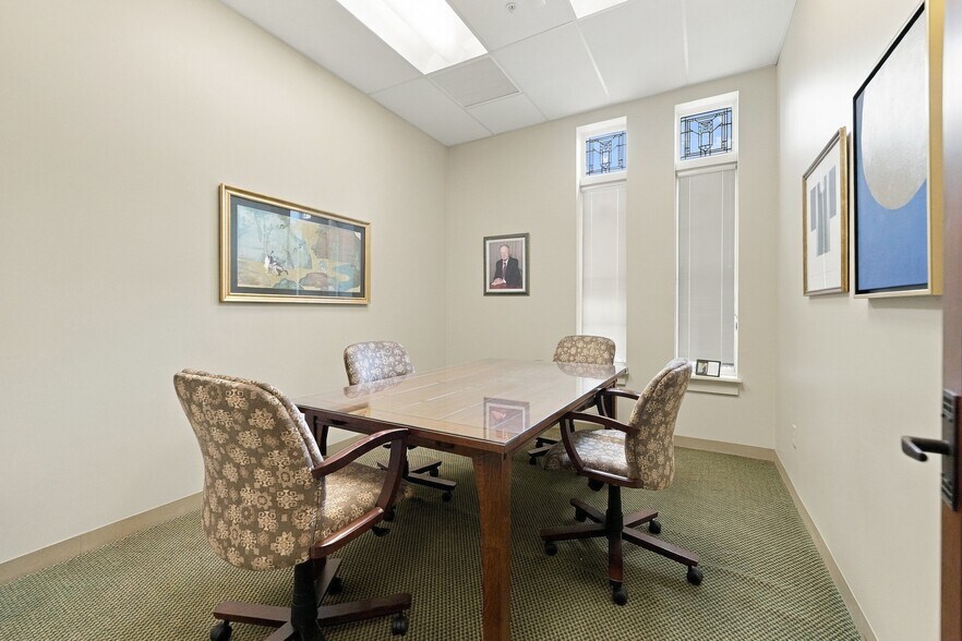 More Photos Of 1354 N Laura St, Jacksonville Office For Sale