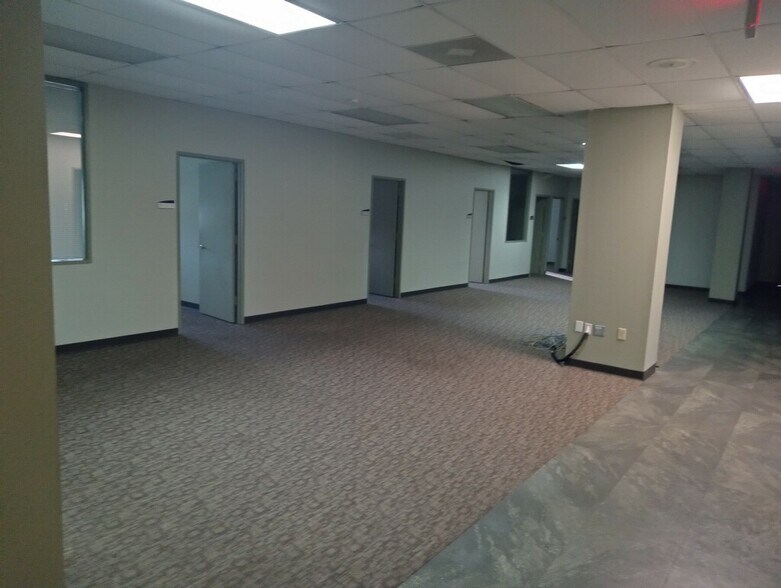 More Photos Of 7141 Office City Dr, Houston Unknown For Lease