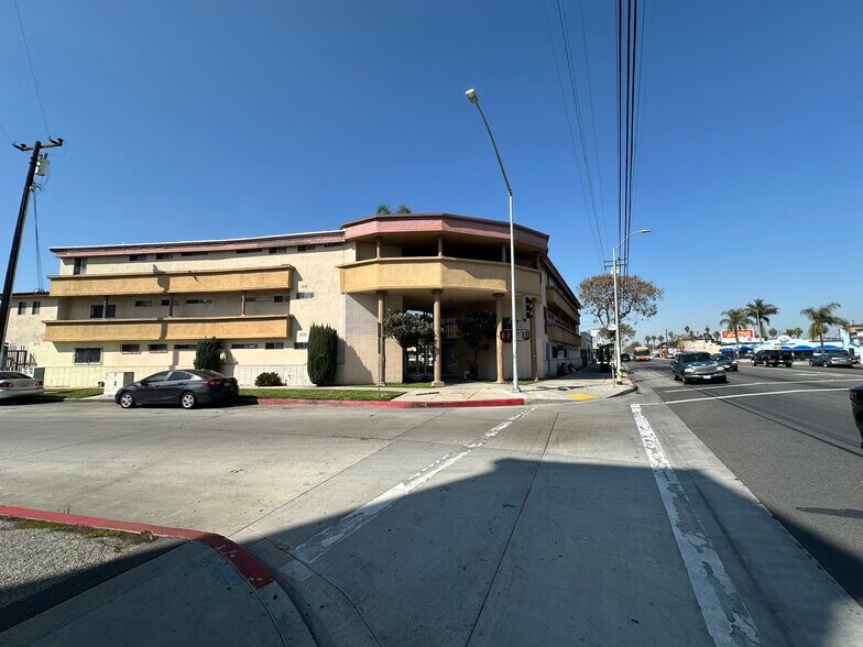More Photos Of 10355 Long Beach Blvd, Lynwood Apartments For Sale