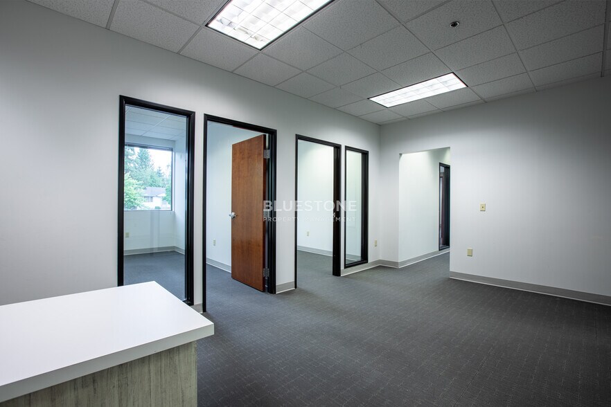 More Photos Of 9430 SW Coral St, Tigard Office For Lease