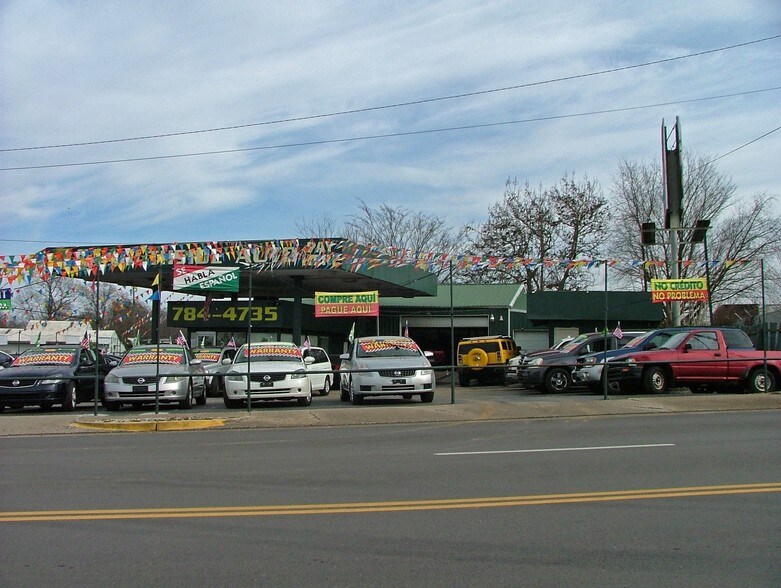 More Photos Of 327 W 6th Ave, Bowling Green Auto Dealership For Sale