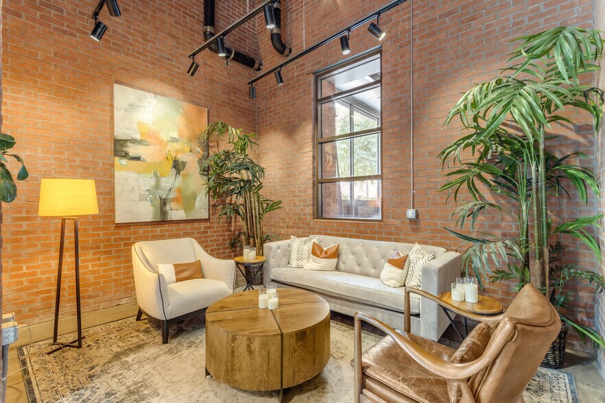 More Photos Of 245 E Jackson St, Phoenix Freestanding For Sale