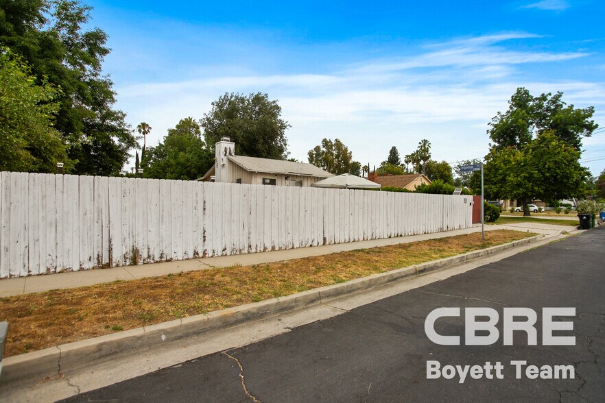 More Photos Of 7800 Jordan Ave, Canoga Park Land For Sale