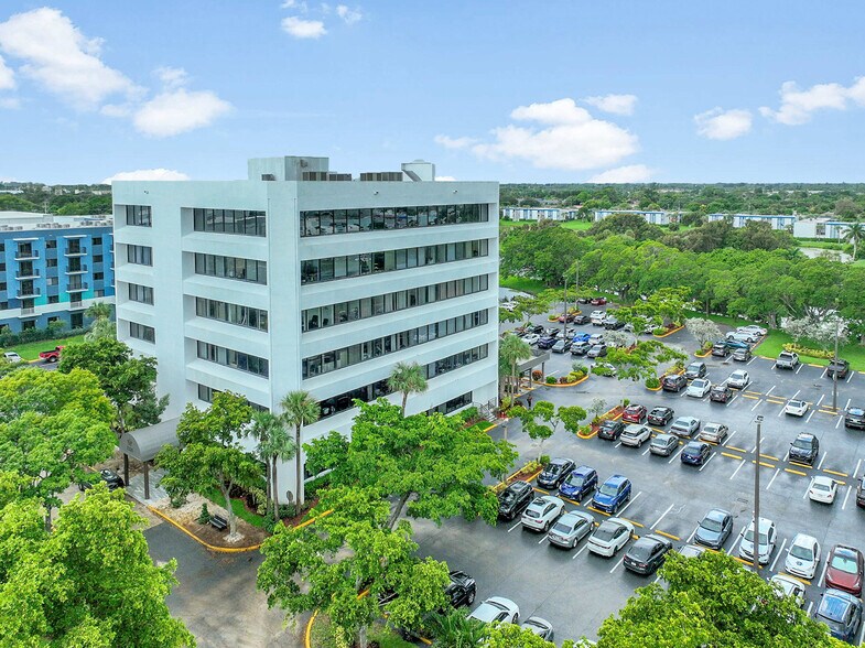 More Photos Of 2328 10th Ave N, Lake Worth Office For Lease
