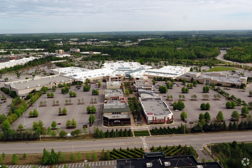 More Photos Of 5959 Triangle Town Blvd, Raleigh Unknown For Lease