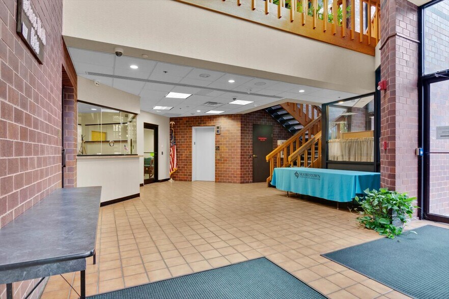 More Photos Of 300 Harper Dr, Moorestown Medical For Lease