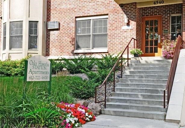 More Photos Of 4540 Snelling Ave, Minneapolis Apartments For Lease