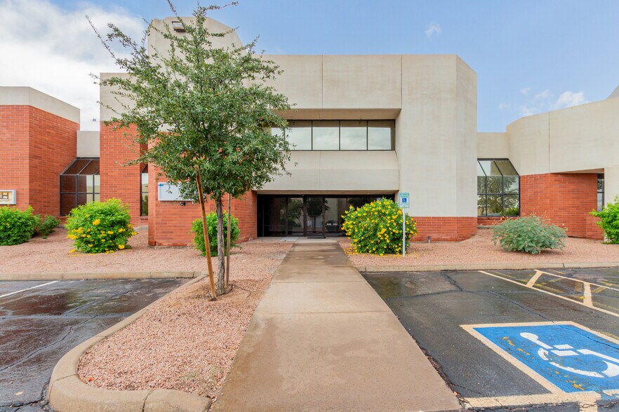Primary Photo Of 104 S 54th St, Chandler Flex For Lease