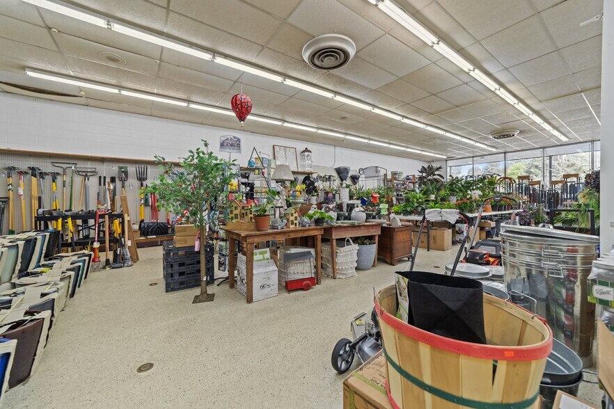 More Photos Of 110 E Wall St, Rural Hall Garden Center For Sale