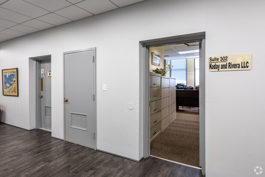 More Photos Of 720 King Georges Post Rd, Fords Office For Lease