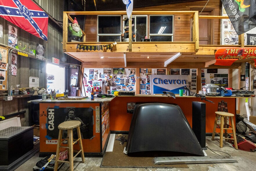 More Photos Of 3235 SE Dominica Ter, Stuart Warehouse For Sale