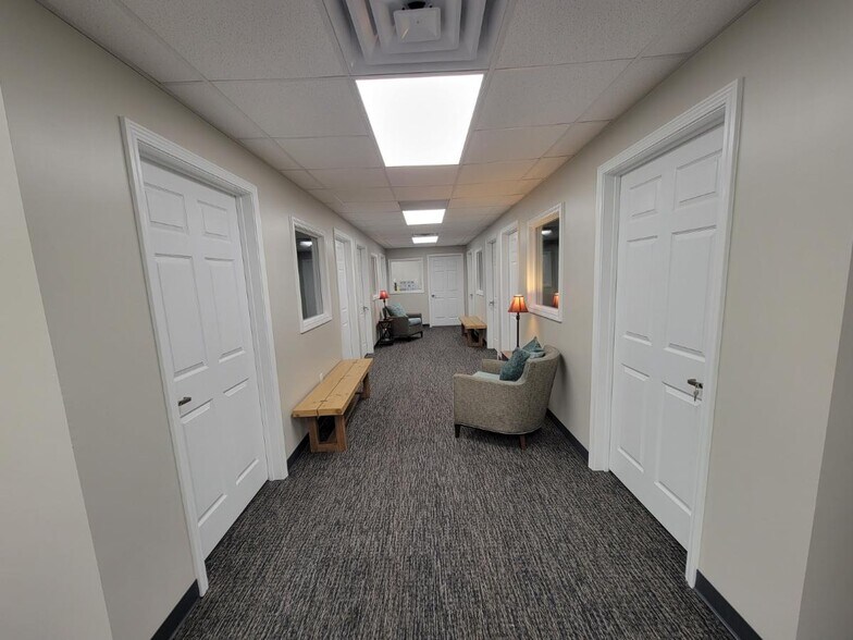 More Photos Of 2015 Wilkinson St, Panama City Freestanding For Lease