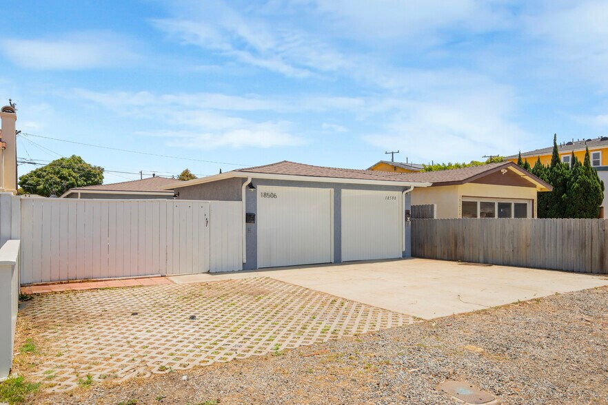 More Photos Of 18506 Kingsdale Ave, Redondo Beach Apartments For Sale