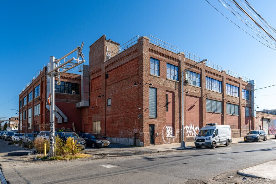 Primary Photo Of 63 Woodward Ave, Ridgewood Warehouse For Lease