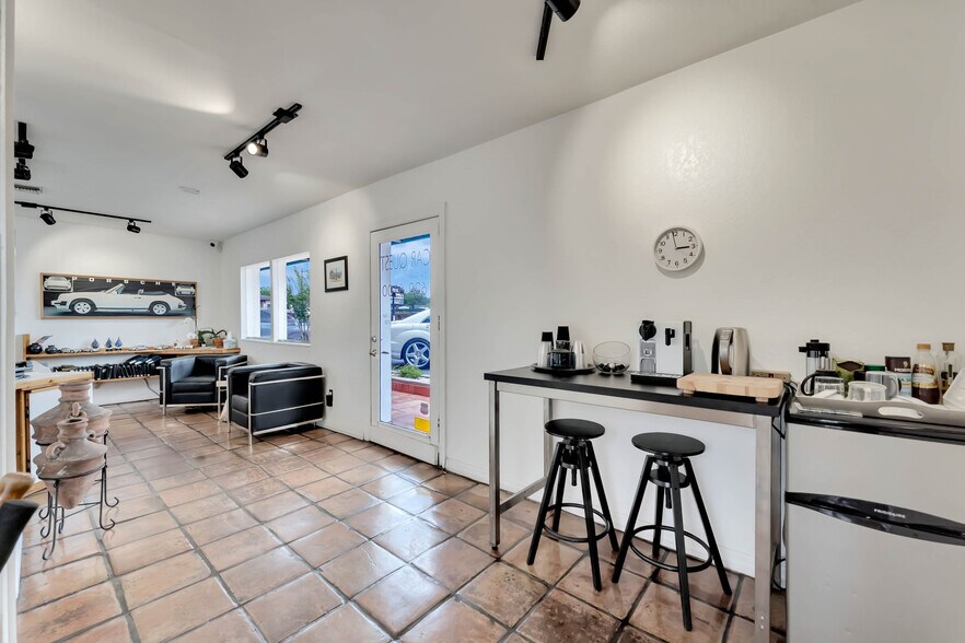More Photos Of 609 W Fairbanks Ave, Winter Park Auto Repair For Sale