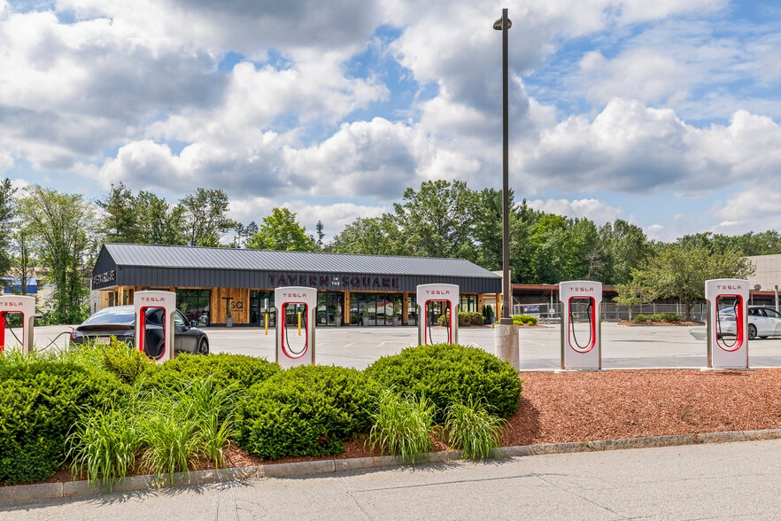 More Photos Of 440 Middlesex Rd, Tyngsborough Unknown For Lease