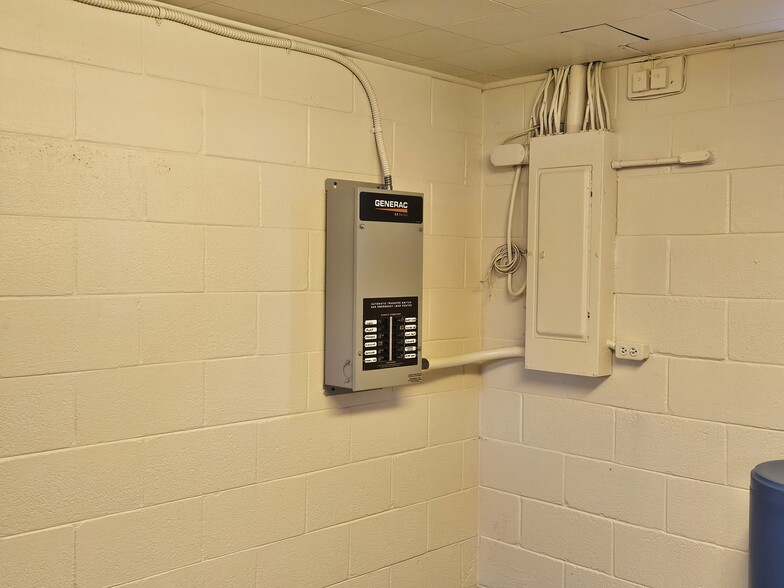 More Photos Of 5000 Fergus Rd, Saint Charles Religious Facility For Sale