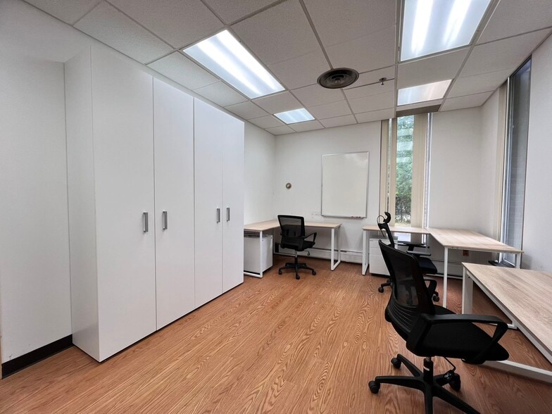 More Photos Of 27 Bleeker St, Millburn Office For Lease