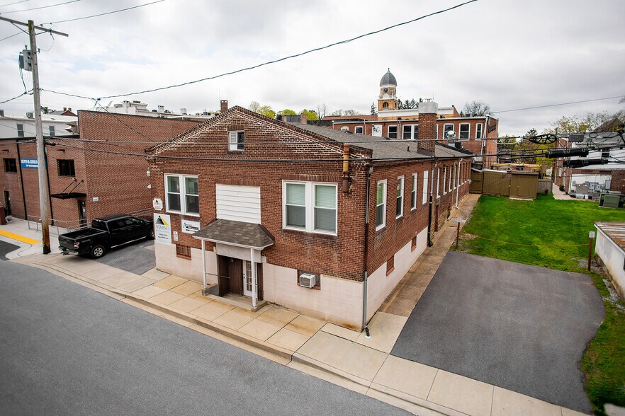 More Photos Of 61-65 E Main St, Westminster Office For Lease