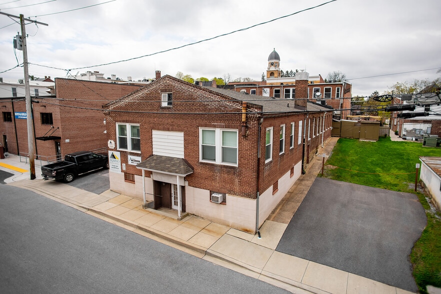 More Photos Of 61-65 E Main St, Westminster Office For Lease