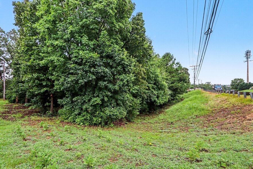 More Photos Of 12002-12022 N Tryon St, Charlotte Land For Sale
