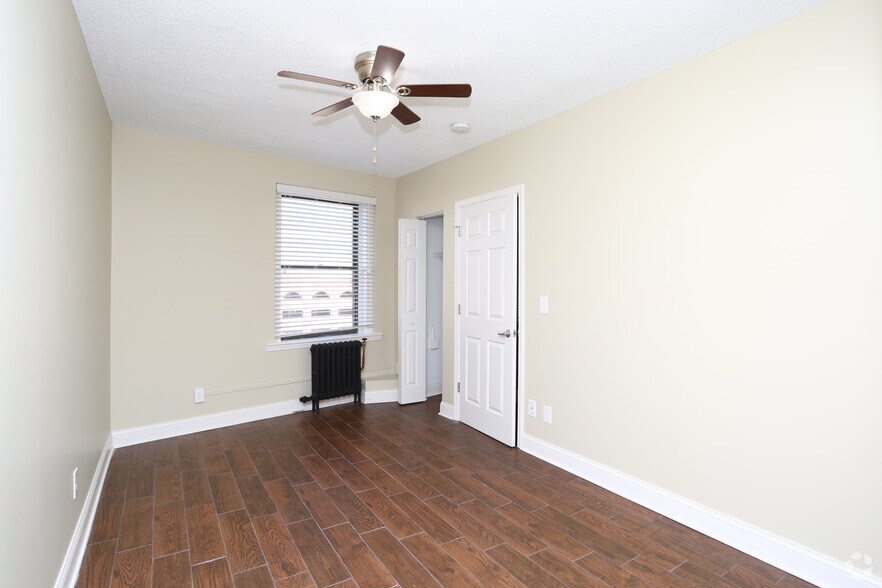 More Photos Of 7 S Stolp Ave, Aurora Apartments For Lease