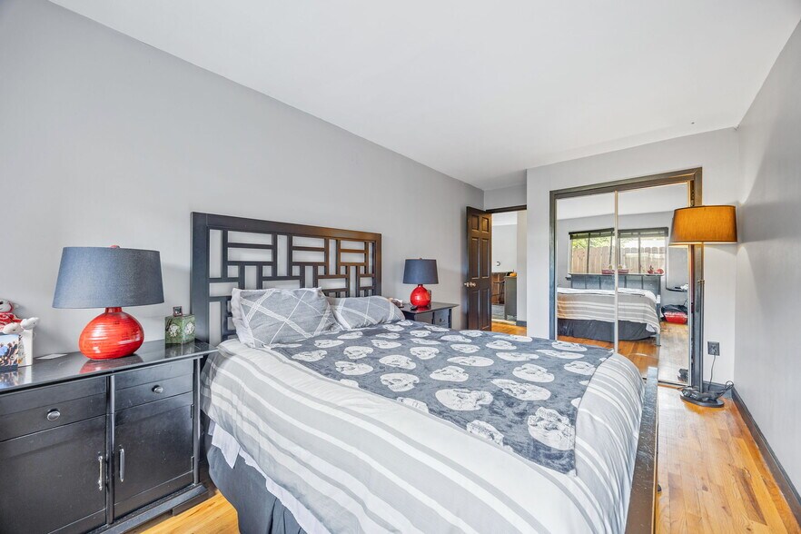 More Photos Of 7521 Caldwell Ave, Middle Village Multifamily For Sale